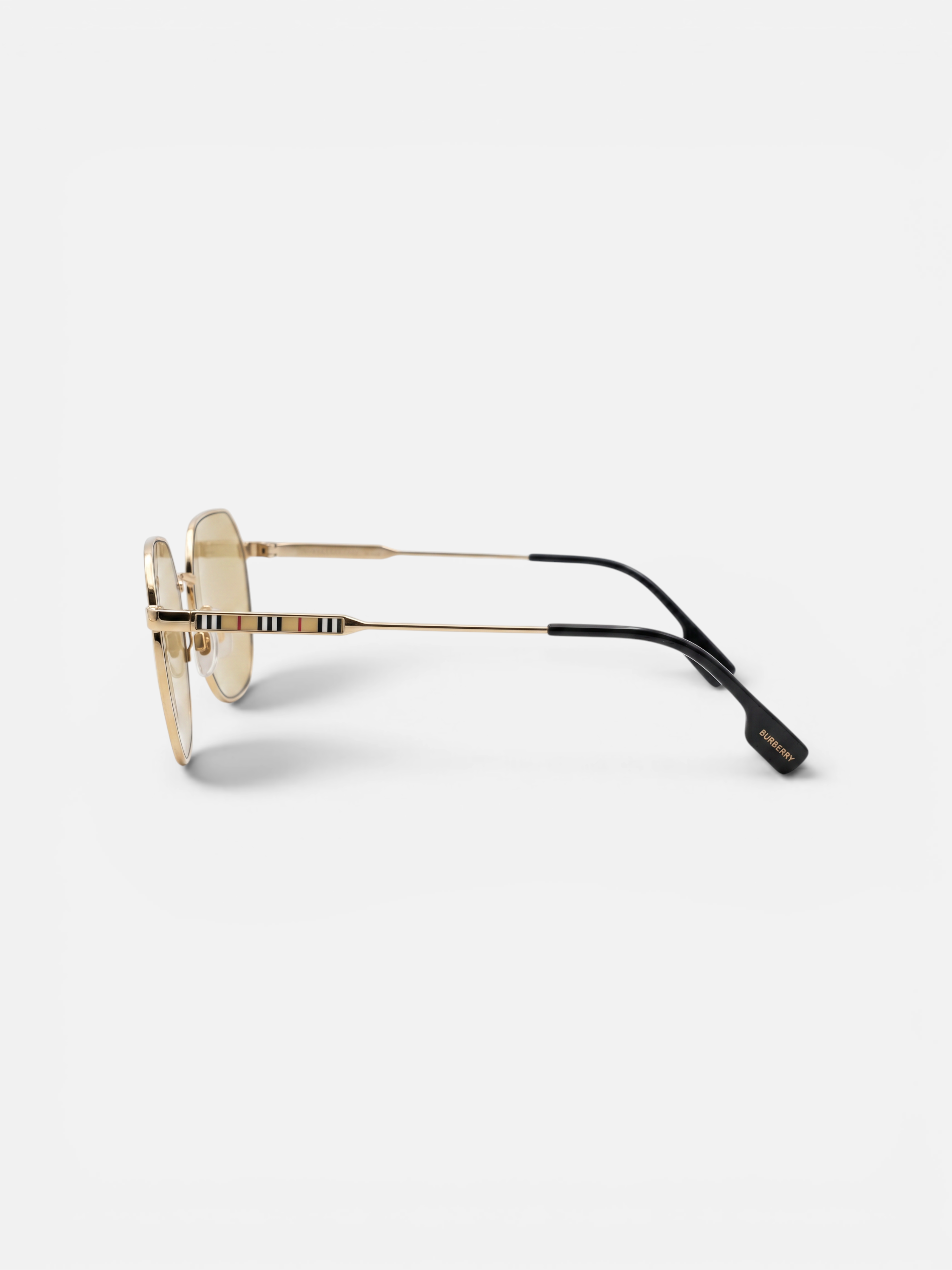 Kornize Optike - Burberry